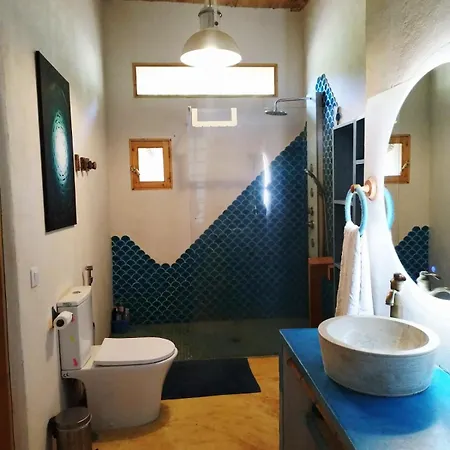 Apartment Nature Sanctuary, A Semi-detached House On An Ecological & Sustainable Farm *