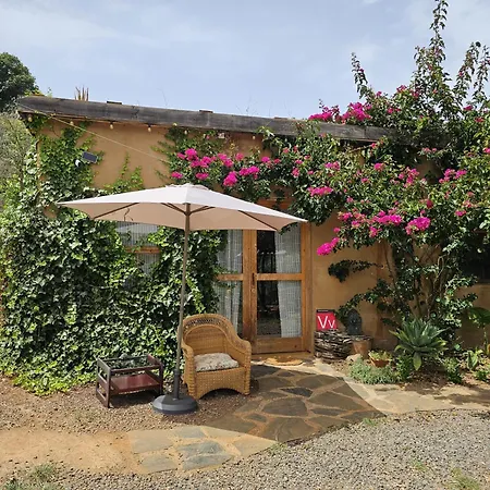 Nature Sanctuary, A Semi-detached House On An Ecological & Sustainable Farm Apartament Santa Maria de Guia de Gran Canaria